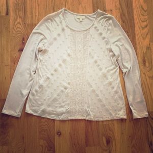 NEW! Cupio empbroidered shirt with Lace inset